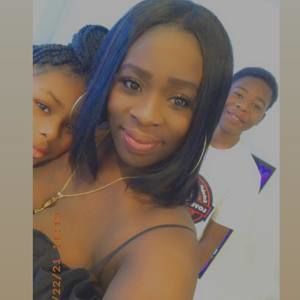 Meet your Posher, Tenicia